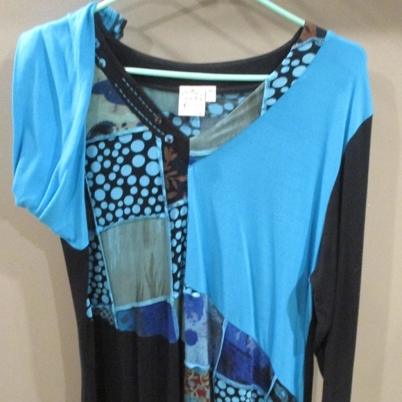 TUNIC TOP - Picture 1 of 1